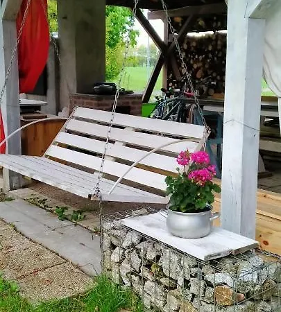 Na Wsi Horses&relax Apartament *